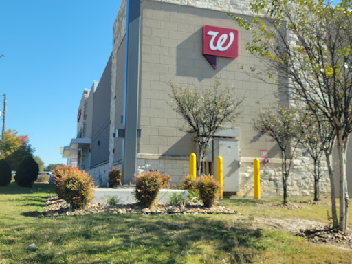Drug Store «Walgreens», reviews and photos, 750 W Wheatland Rd, Duncanville, TX 75116, USA