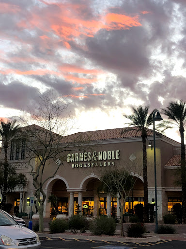 Barnes & Noble, 1758 S Val Vista Dr, Mesa, AZ 85204, USA, 