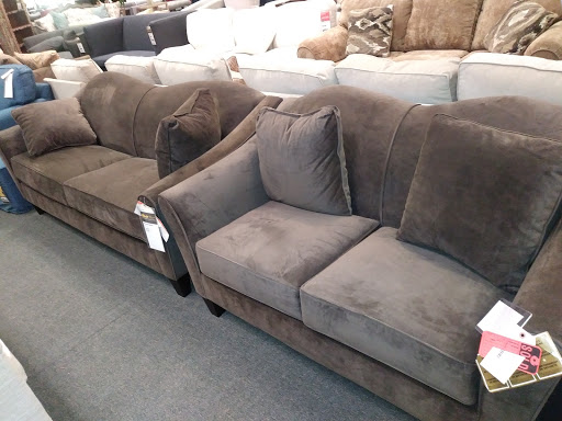 Furniture Store «The Dump Furniture Outlet», reviews and photos, 5700 NJ-42, Turnersville, NJ 08012, USA