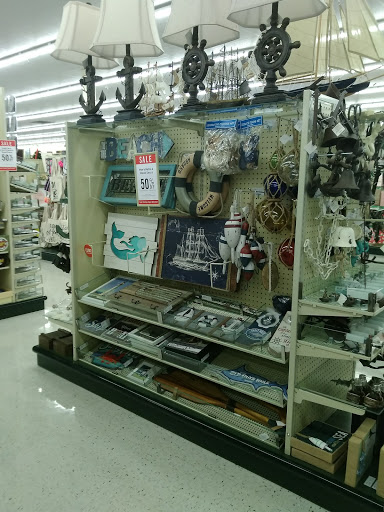 Craft Store «Hobby Lobby», reviews and photos, 290 Hawthorn Village Commons, Vernon Hills, IL 60061, USA