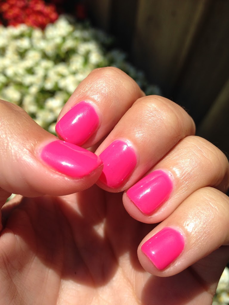 Nancy Nails 93930
