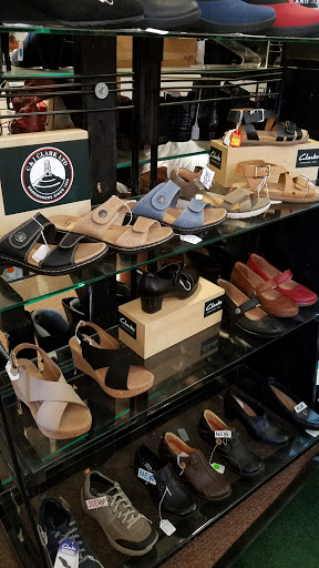 Shoe Store «Heel & Sole Shoes», reviews and photos, 708 Mangrove Ave, Chico, CA 95926, USA