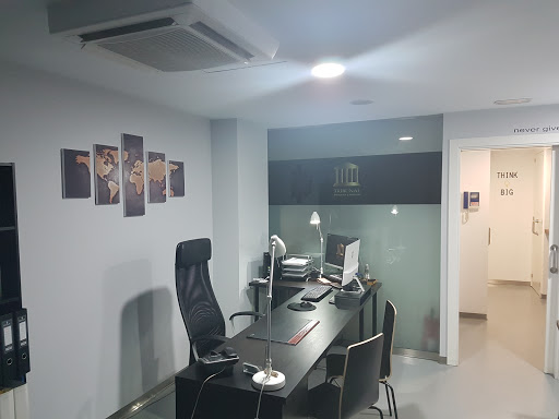 Información y opiniones sobre Tribunal Abogados de León