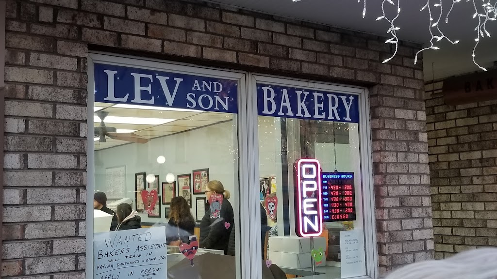 Lev's Bakery Shop 49286