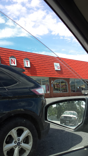 Grocery Store «Red Front Supermarket, Inc», reviews and photos, 677 Chicago Ave, Harrisonburg, VA 22802, USA