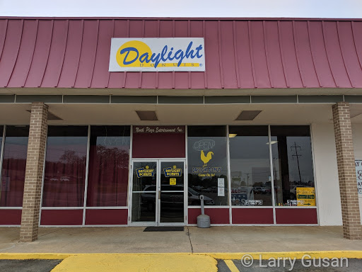 Daylight Donuts, 7 Bruce St, Morrilton, AR 72110, USA, 