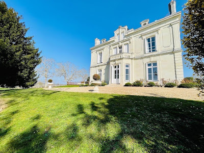 Hors Série Immobilier - Loire Valley Realty à Saumur