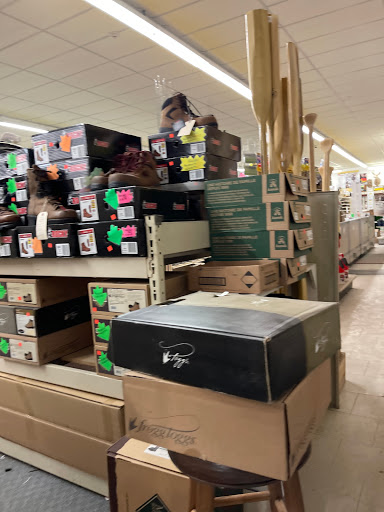 Sporting Goods Store «Hunters Gallery», reviews and photos, 237 Mt Cobb Hwy, Hamlin, PA 18427, USA