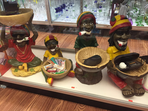 Tattoo Shop «Village Pop Tattoo & Body Piercing/Smoke Shop», reviews and photos, 761 Bergen Ave, Jersey City, NJ 07306, USA