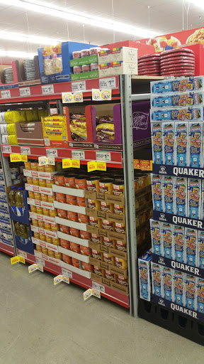 Grocery Store «Save-A-Lot», reviews and photos, 611 N 12th St, Lebanon, PA 17046, USA