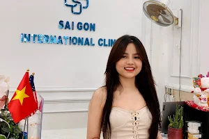 Nha Khoa Sài Gòn Dental Q10 386 Ngô Gia Tự image