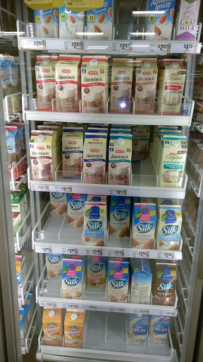 Grocery Store «H-E-B Grocery», reviews and photos, 3200 N 10th St, McAllen, TX 78501, USA