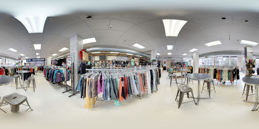 Outdoor Sports Store «U.S. Outdoor», reviews and photos, 219 SW Broadway, Portland, OR 97205, USA