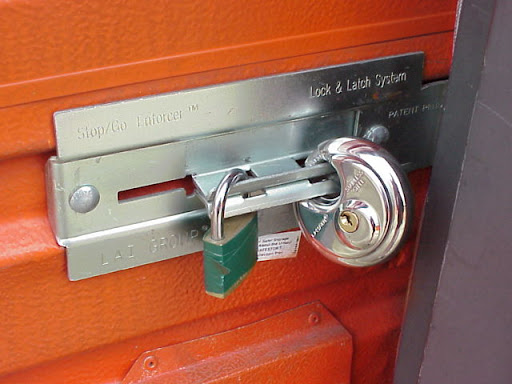 Truck Rental Agency «U-Haul Moving & Storage of Jeffersonville», reviews and photos, 365 Eastern Blvd, Jeffersonville, IN 47130, USA