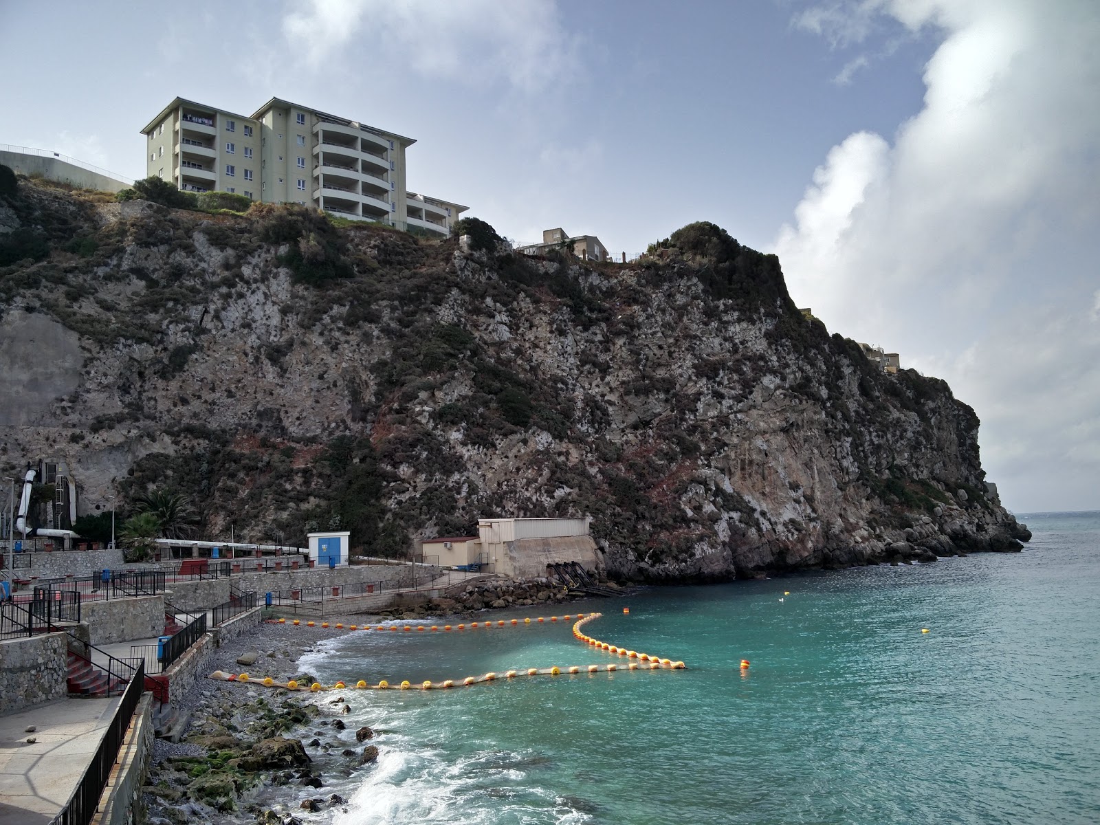 Foto von Little Bay Beach mit sehr sauber Sauberkeitsgrad