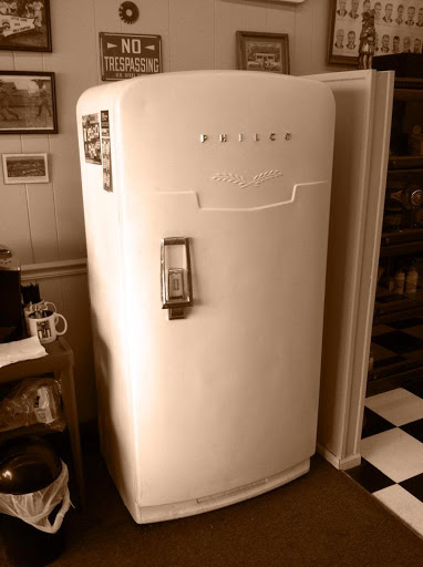 Barber Shop «Anthony’s Barber Shop, Anthony Canamucio Proprietor», reviews and photos, 145 Woodbourne Rd, Langhorne, PA 19047, USA