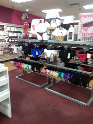 Lingerie Store «Fascinations», reviews and photos, 5930 W Greenway Rd, Glendale, AZ 85306, USA