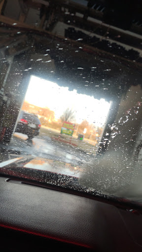 Car Wash «Rio Car Wash - Massaponax», reviews and photos, 10050 Jefferson Davis Hwy, Fredericksburg, VA 22407, USA