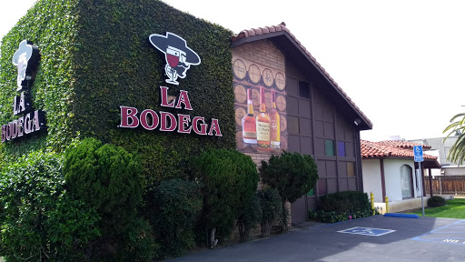 Liquor Store «La Bodega Wines & Spirit», reviews and photos, 3512 Central Ave, Riverside, CA 92506, USA