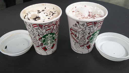 Coffee Shop «Starbucks», reviews and photos, 1720 S Orange Blossom Trail, Apopka, FL 32703, USA