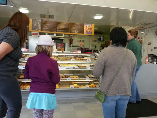Donut Shop «King Donuts», reviews and photos, 1695 State St, Salem, OR 97301, USA