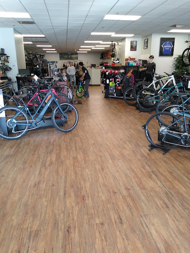 Bicycle Store «The Wheel Thing», reviews and photos, 15 South La Grange Road, La Grange, IL 60525, USA