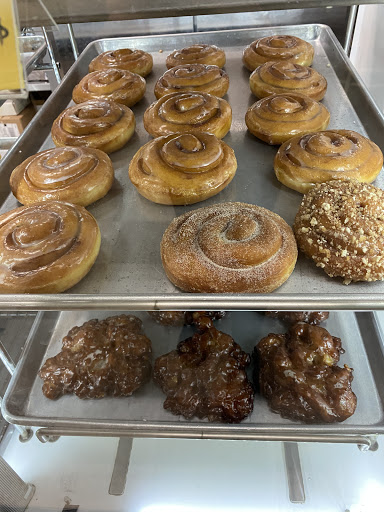 Donut Shop «A M Donuts», reviews and photos, 34 Las Tunas Dr, Arcadia, CA 91007, USA