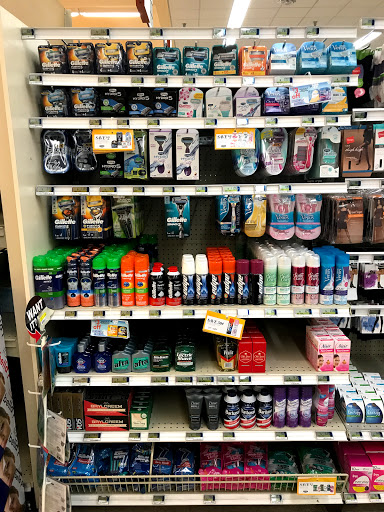 Grocery Store «Beale Commissary», reviews and photos, 17601 25th St, Beale AFB, CA 95903, USA