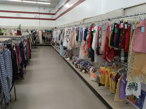 Thrift Store «Quality Thrift Store», reviews and photos, 5133 S Peoria Ave, Tulsa, OK 74105, USA