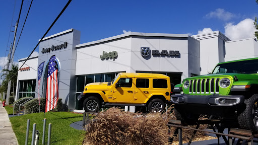 Car Dealer «Joey Accardi Chrysler, Dodge, Jeep, Ram», reviews and photos, 909 S Federal Hwy, Pompano Beach, FL 33062, USA