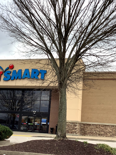 Pet Supply Store «PetSmart», reviews and photos, 1038 Crossings Blvd, Spring Hill, TN 37174, USA