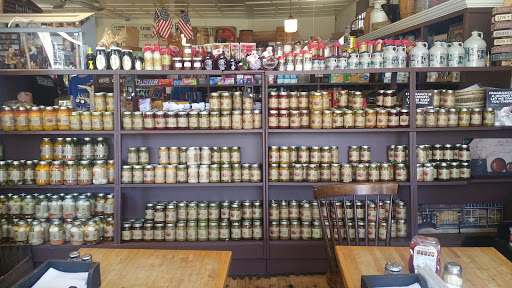 Grocery Store «Granville Country Store», reviews and photos, 11 Granby Rd, Granville, MA 01034, USA