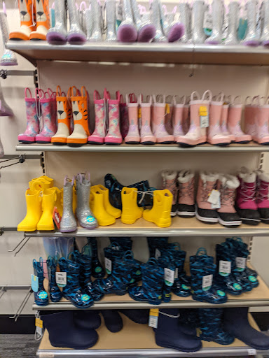 Department Store «Target», reviews and photos, 2701 Lawndale Dr, Greensboro, NC 27408, USA