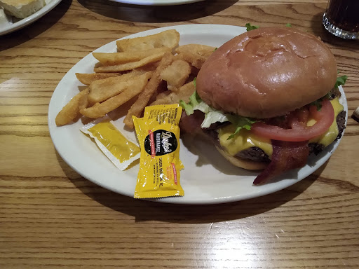 American Restaurant «Cracker Barrel Old Country Store», reviews and photos, 350 S Mt Juliet Rd, Mt Juliet, TN 37122, USA