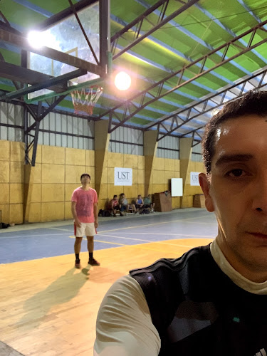 Opiniones de Gym Santo Tomás en Valdivia - Gimnasio