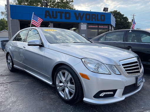 Auto World, 7906 Sheridan Rd, Kenosha, WI 53143, USA, 