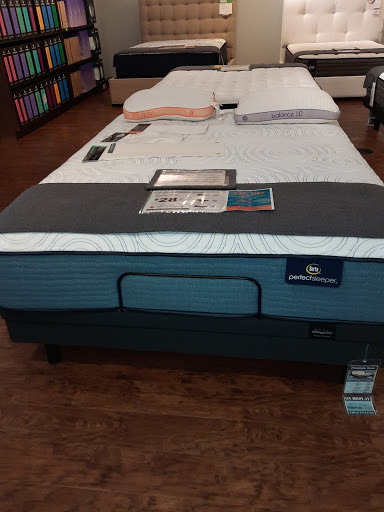 Furniture Store «Levin Furniture», reviews and photos, 124 Levin Way, Monroeville, PA 15146, USA