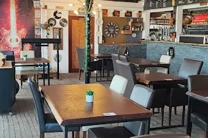 LA CASA | Restaurant et bar à ambiance image