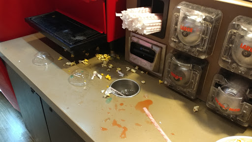 Movie Theater «AMC Roosevelt Field 8», reviews and photos, 630 Old Country Rd, Garden City, NY 11530, USA