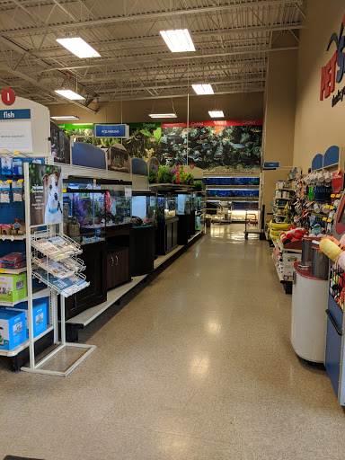 Pet Supply Store «PetSmart», reviews and photos, 2435 Prairie Center Pkwy, Brighton, CO 80601, USA