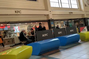 KFC Leeds - Railway Station image