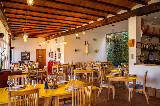 Las Aguas del Arbuniel - Restaurante Almadén en Arbuniel