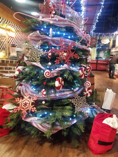 Outlet Mall «Tanger Outlet Lancaster», reviews and photos, 311 Stanley K. Tanger Blvd, Lancaster, PA 17602, USA