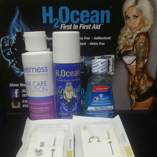 Tattoo Shop «UnderGround-Ink Tattoo Gallery», reviews and photos, 2106 W Gentry Pkwy, Tyler, TX 75702, USA