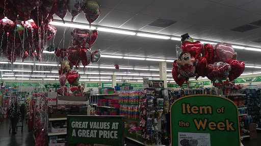 Dollar Store «Dollar Tree», reviews and photos, 130 Crooked Run Plaza, Front Royal, VA 22630, USA