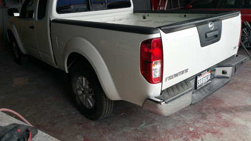 Maaco Auto Body Shop & Painting image