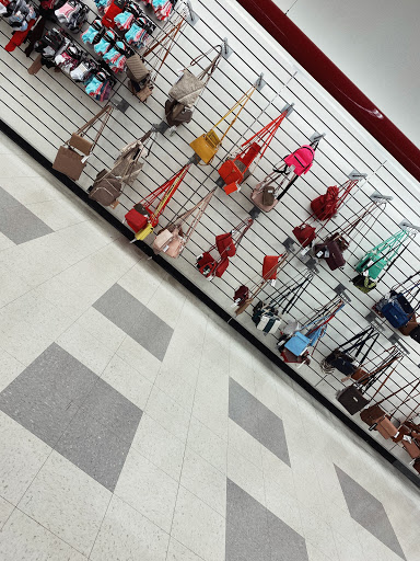 Department Store «HomeGoods», reviews and photos, 344 W Army Trail Rd, Bloomingdale, IL 60108, USA