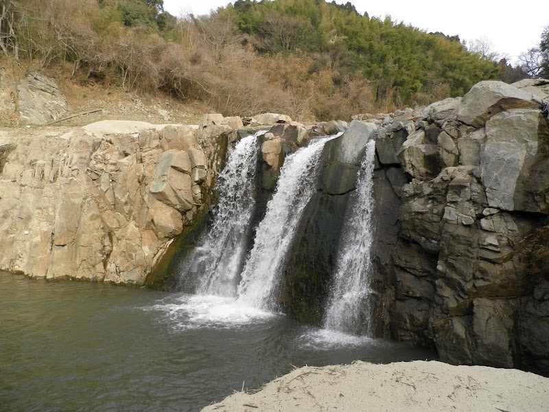 菅野湖 幻の滝