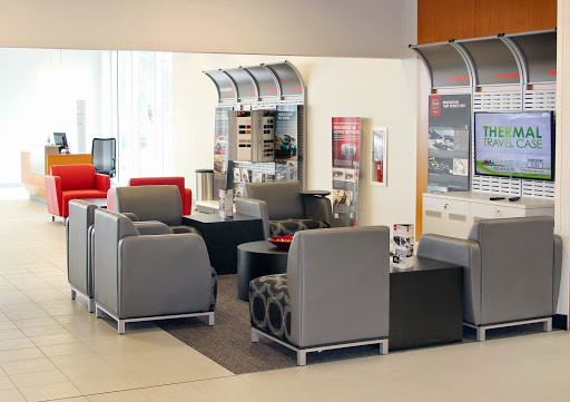 Nissan Dealer «Langway Nissan of Newport», reviews and photos, 295 E Main Rd, Middletown, RI 02842, USA