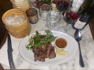 Photo n°47 de The Crying Tiger Paris 6 à Paris ()